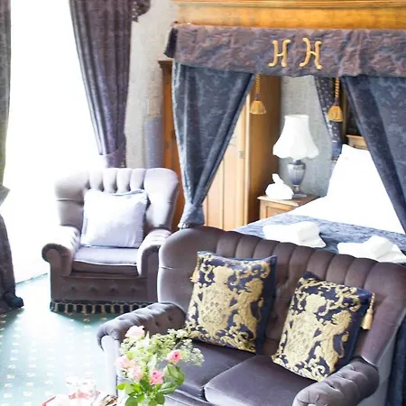 Hartforth Hall